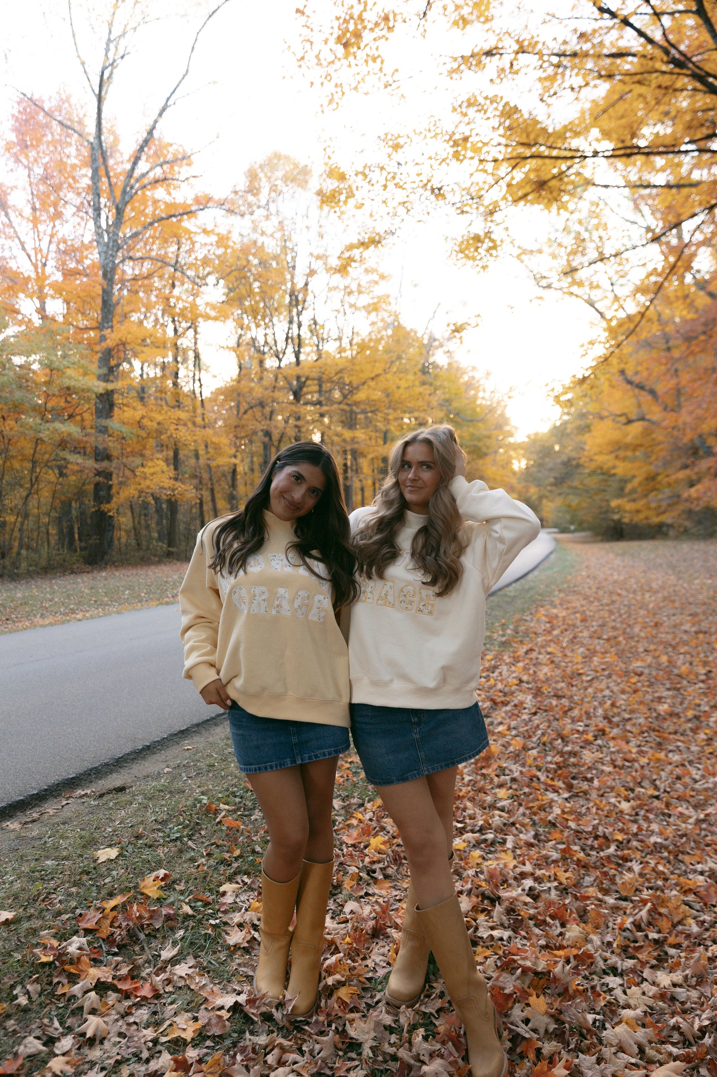 GG Cream Mockneck