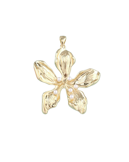 Big Lily Pearl Charm