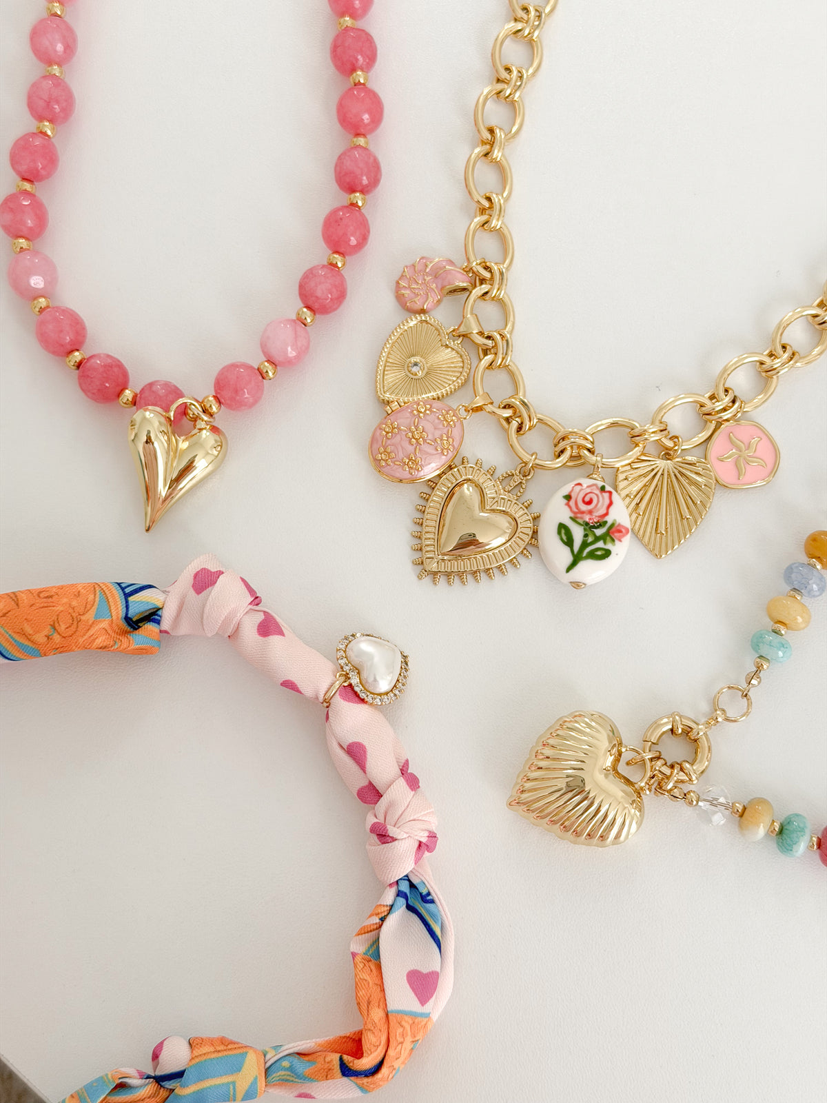 GG CHARM BAR